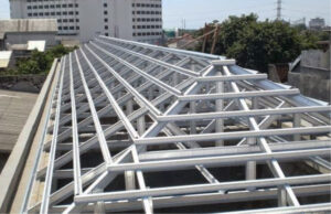 Jasa tukang Pasang atap rumah baja ringan murah - kyanwangibajaringan 013